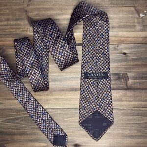 Vintage Lanvin Men's Tie - Navy and Gold Pattern